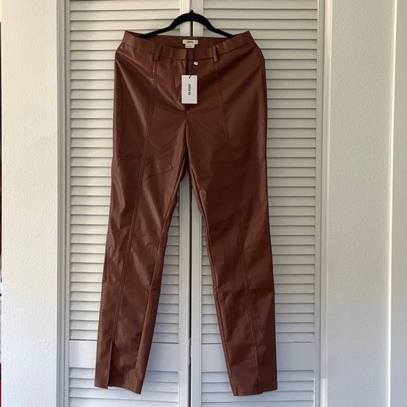 Jason Wu Pants - 🔥🔥TREND ALERT🔥🔥Jason Wu Designer Brown Faux Leather Pants. Size L